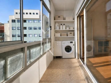 Apartamento T2 para Venda em Alfragide