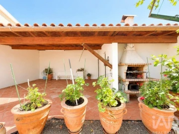 Moradia para Venda em Amendoeira