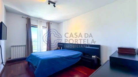 Apartamento T3 para Venda em Santa Maria da Feira, Travanca, Sanfins e Espargo
