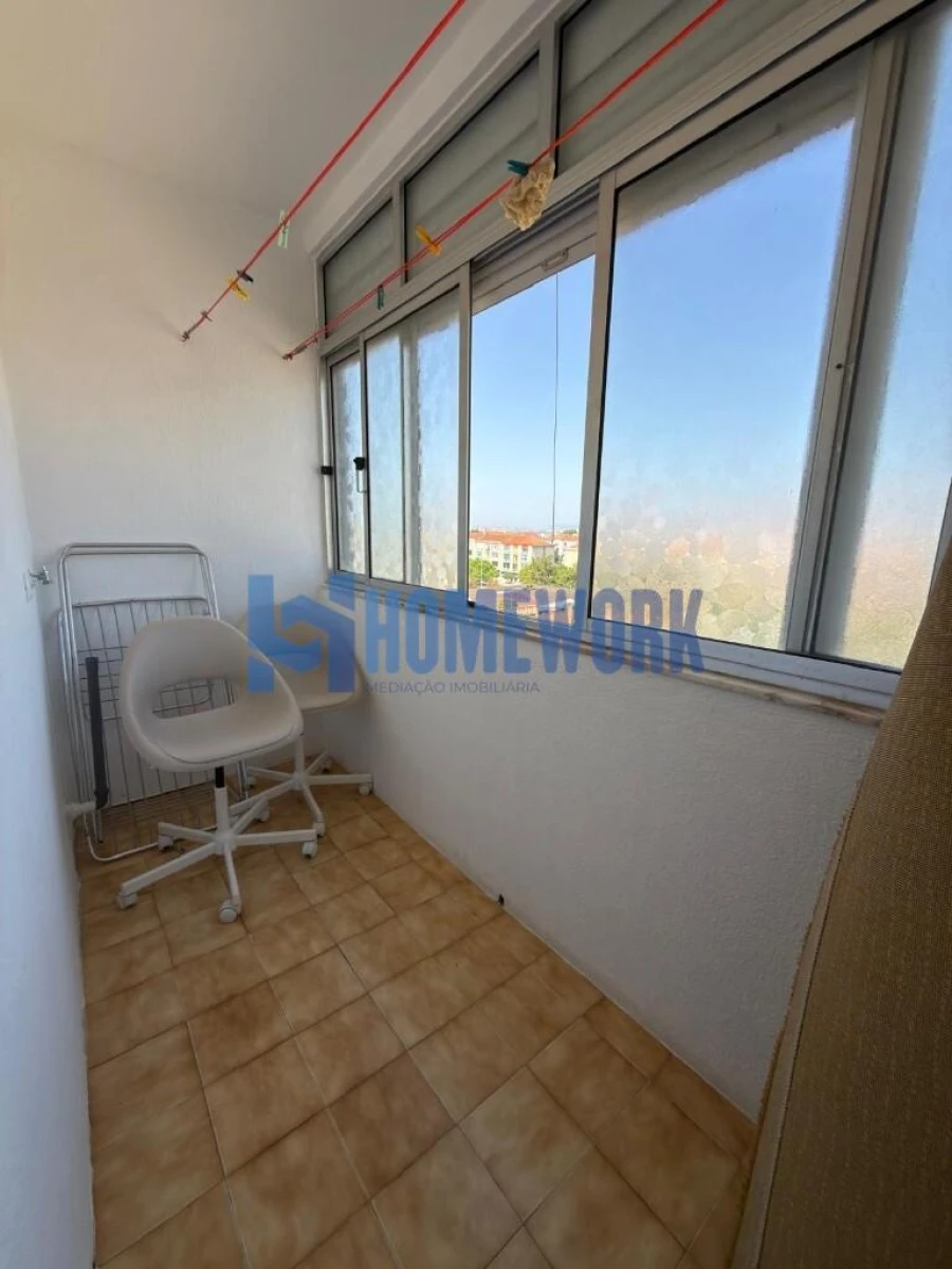 Apartamento T2 para Arrendamento em Barreiro e Lavradio Foto 3