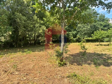 Terreno para Venda em Parada de Gatim