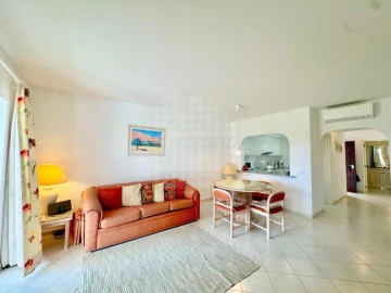 Apartamento T2 para Venda em Albufeira e Olhos de Água