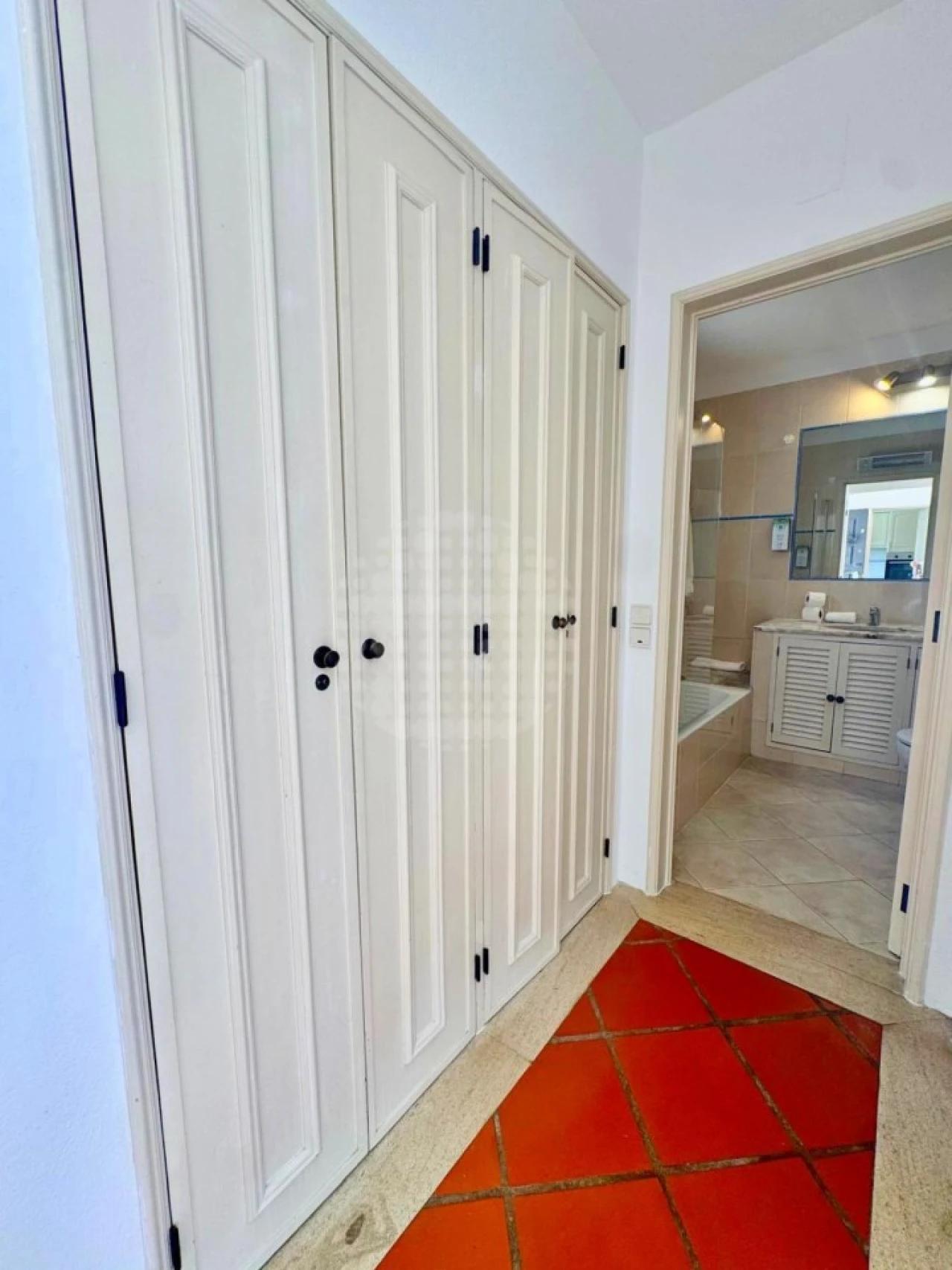 Apartamento T1 para Venda em Albufeira e Olhos de Água Foto 14