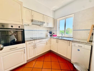 Apartamento T1 para Venda em Albufeira e Olhos de Água