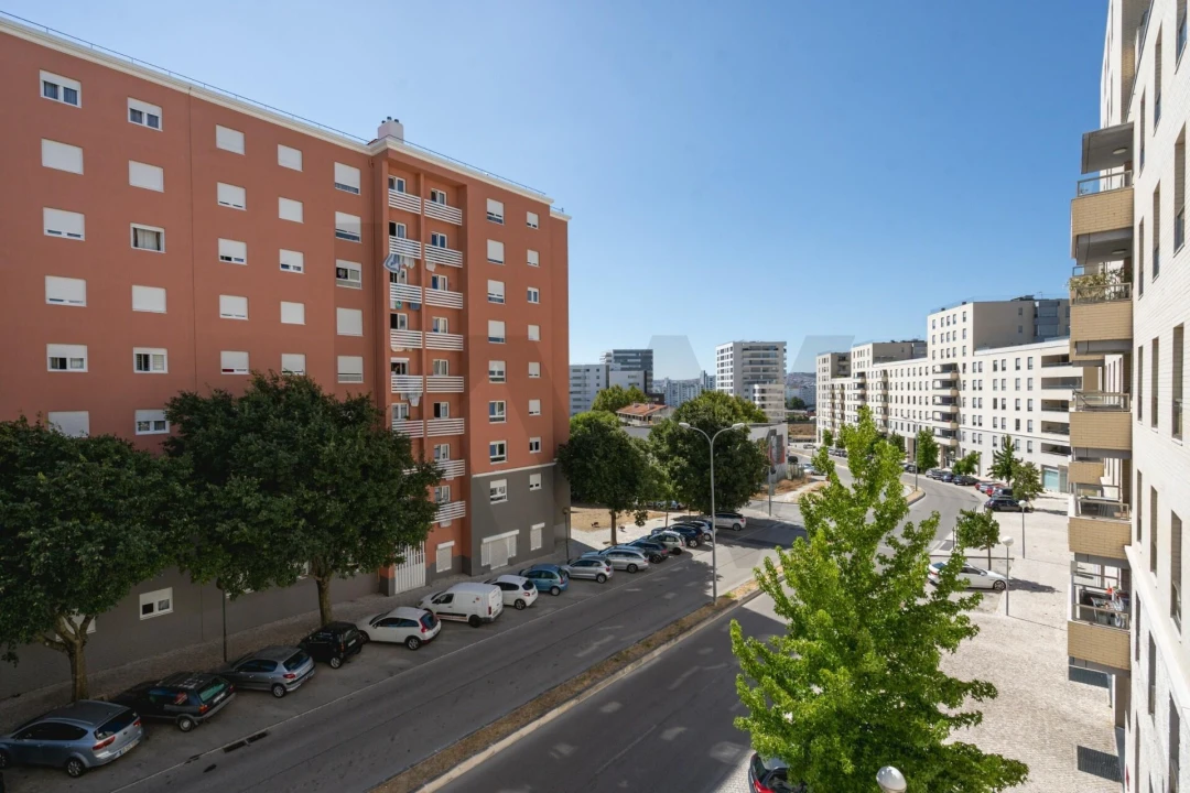 Apartamento T2 para Venda em Lumiar Foto 23