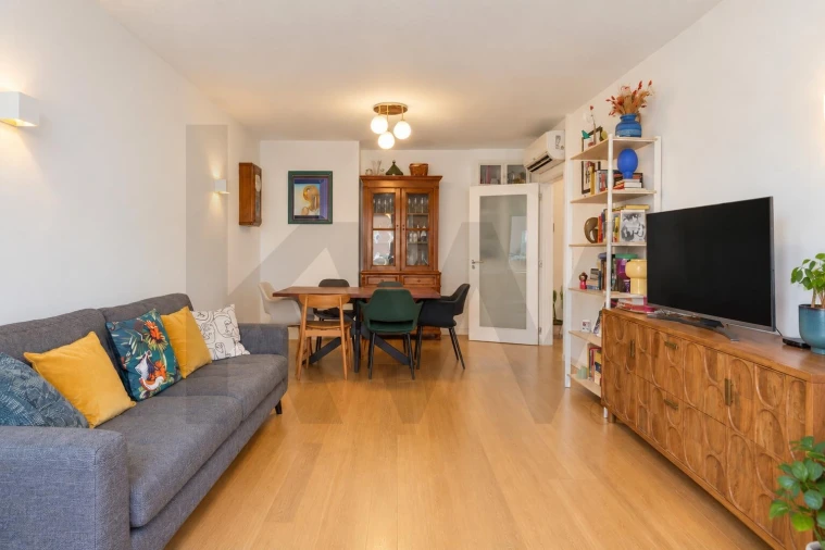 Apartamento T2 para Venda em Lumiar Foto 3