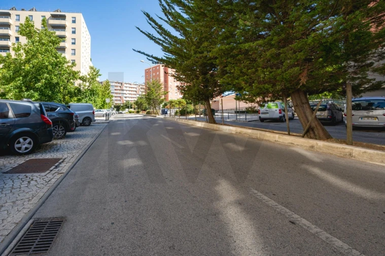Apartamento T2 para Venda em Lumiar Foto 25
