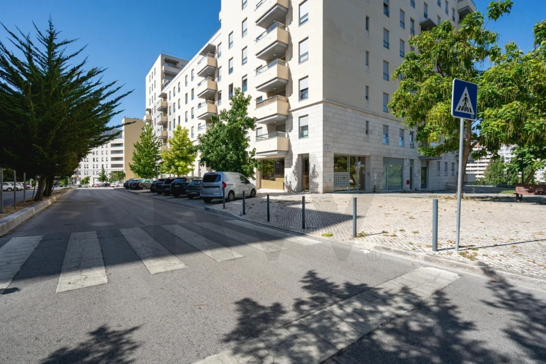 Apartamento T2 para Venda em Lumiar Foto 28