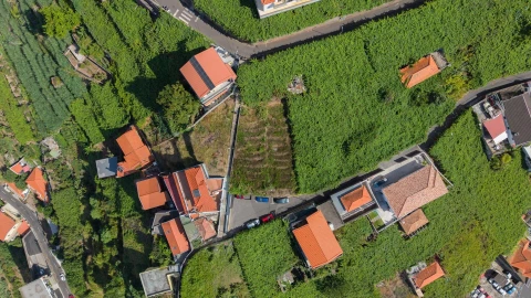 Terreno para Venda em Estreito de Camara de Lobos