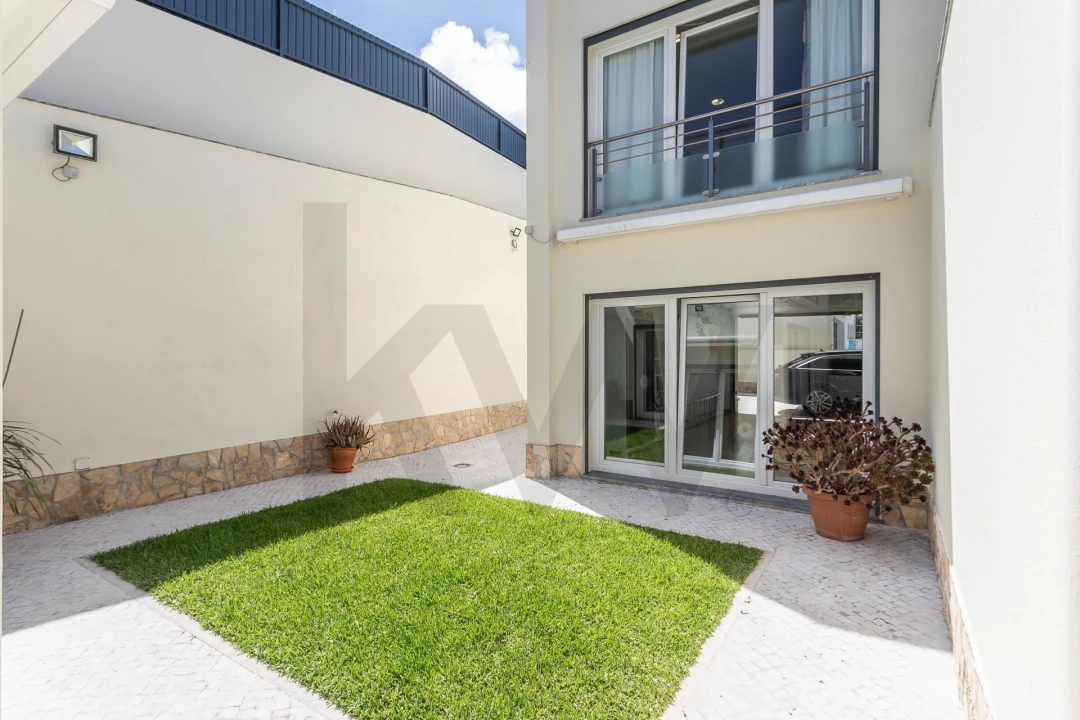 Moradia T4 para Venda em São João das Lampas e Terrugem Foto 62