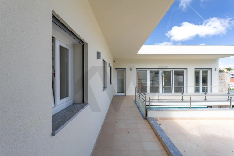 Moradia T4 para Venda em São João das Lampas e Terrugem Foto 34