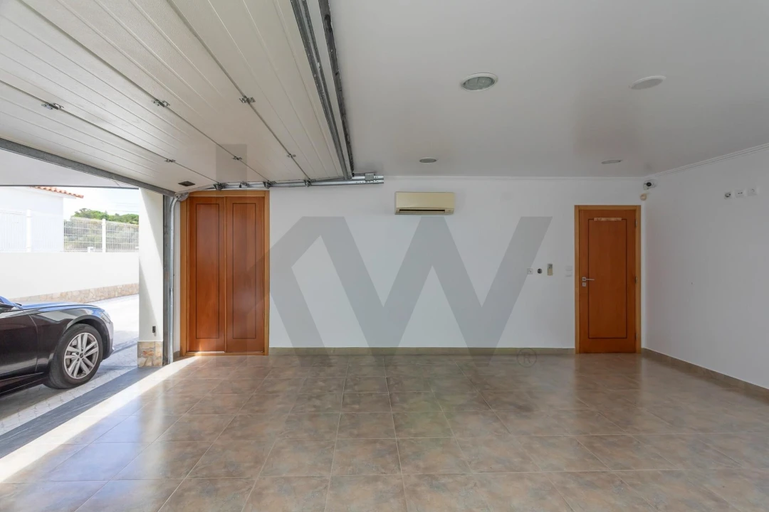 Moradia T4 para Venda em São João das Lampas e Terrugem Foto 57