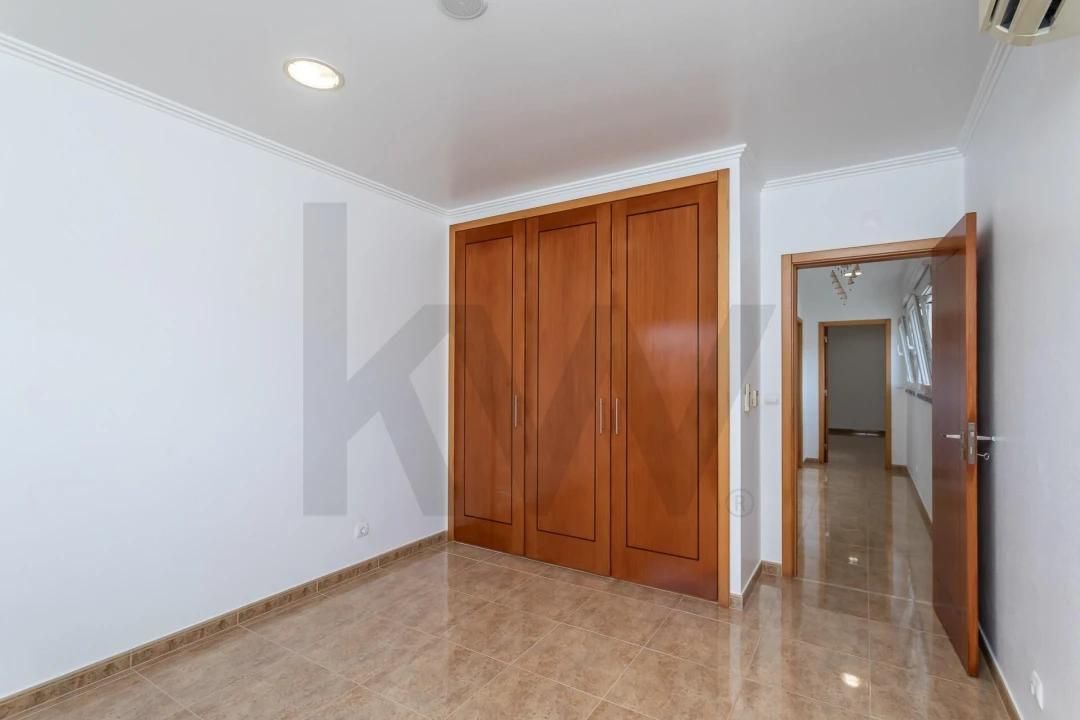 Moradia T4 para Venda em São João das Lampas e Terrugem Foto 47