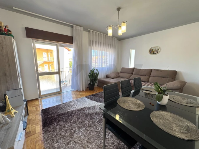 Apartamento T4 para Venda em Rio de Loba Foto 11