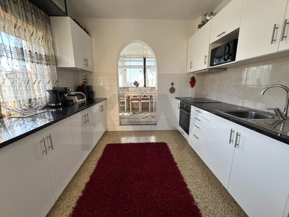Apartamento T4 para Venda em Rio de Loba Foto 6