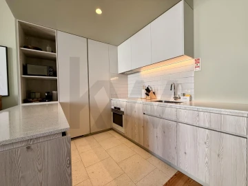 Apartamento T1 para Arrendamento em Aldoar, Foz do Douro e Nevogilde