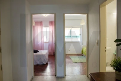 Apartamento T2 para Arrendamento em Oeiras e São Julião da Barra, Paço de Arcos e Caxias