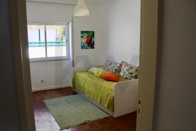 Apartamento T2 para Arrendamento em Oeiras e São Julião da Barra, Paço de Arcos e Caxias