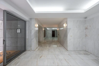 Apartamento T3 para Venda em Cidade da Maia