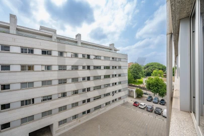 Apartamento T3 para Venda em Cidade da Maia