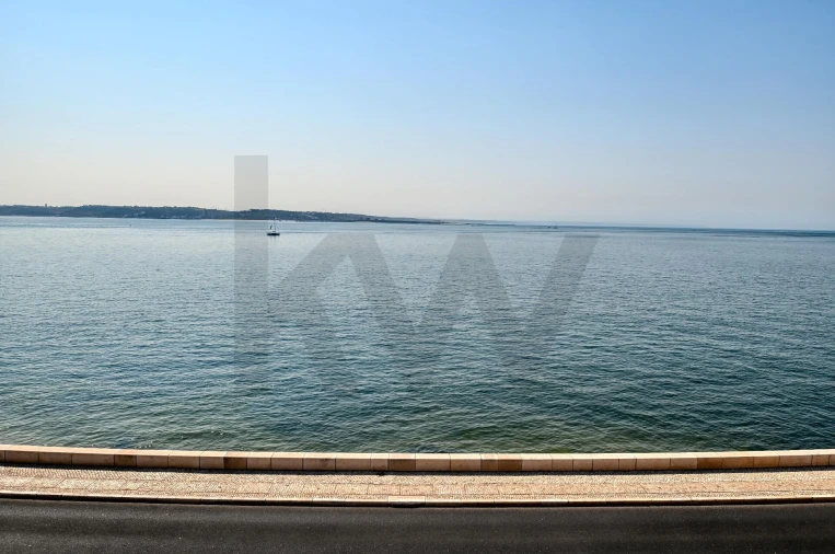 Apartamento T2 para Arrendamento em Oeiras e São Julião da Barra, Paço de Arcos e Caxias Foto 25