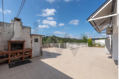Moradia T7 para Venda em Eiras e São Paulo de Frades