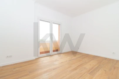 Apartamento T2 para Arrendamento em Vila Franca de Xira