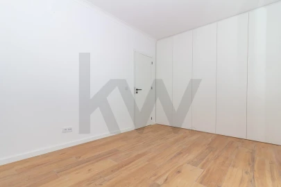 Apartamento T2 para Arrendamento em Vila Franca de Xira