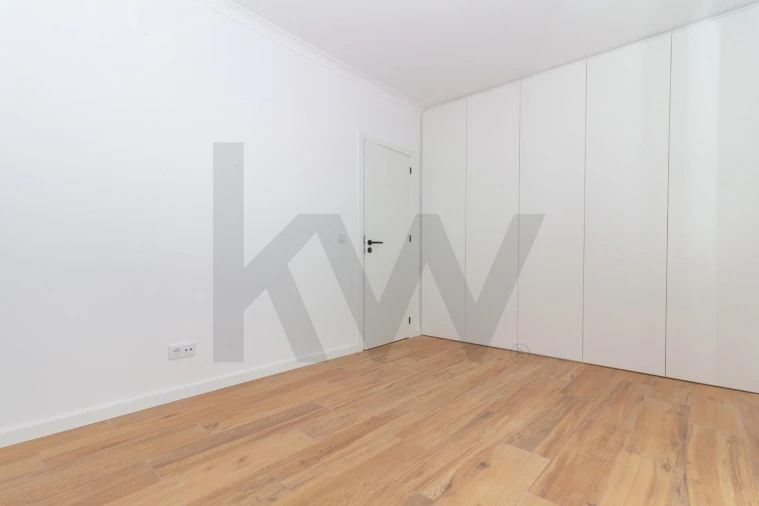 Apartamento T2 para Arrendamento em Vila Franca de Xira Foto 6