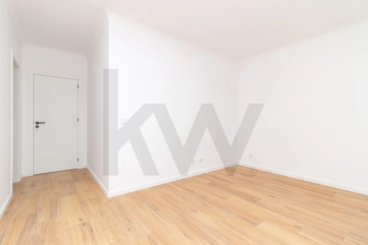 Apartamento T2 para Arrendamento em Vila Franca de Xira Foto 12