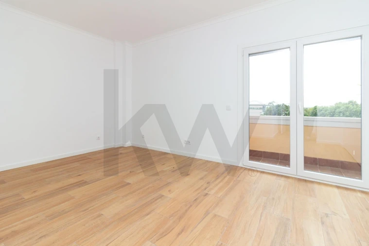 Apartamento T2 para Arrendamento em Vila Franca de Xira Foto 8