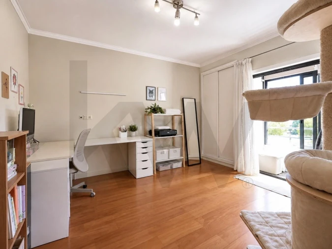 Apartamento T3 para Arrendamento em Charneca de Caparica e Sobreda Foto 10