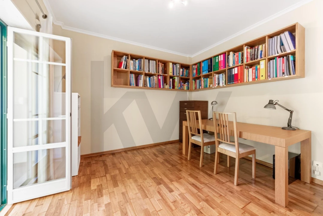 Apartamento T4 para Venda em Agualva e Mira-Sintra Foto 15
