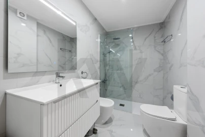 Apartamento T4 para Venda em Agualva e Mira-Sintra