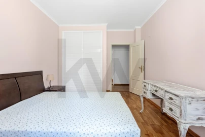 Apartamento T4 para Venda em Agualva e Mira-Sintra