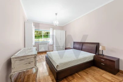 Apartamento T4 para Venda em Agualva e Mira-Sintra