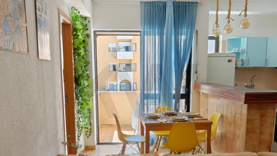 Apartamento T1 para Venda em Portimão Foto 9