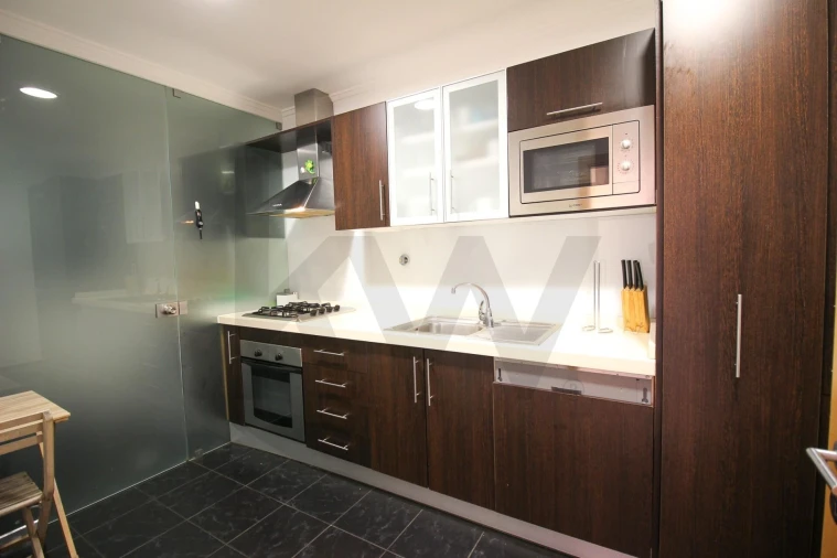 Apartamento T2 para Arrendamento em Caniço Foto 3