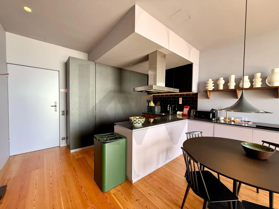 Apartamento T2 para Arrendamento em Aldoar, Foz do Douro e Nevogilde Foto 9