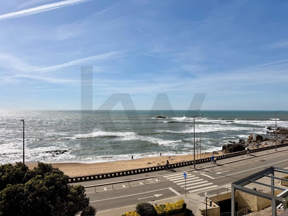 Apartamento T2 para Arrendamento em Aldoar, Foz do Douro e Nevogilde Foto 22