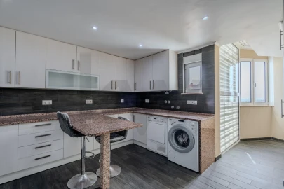 Apartamento T4 para Arrendamento em Cascais e Estoril