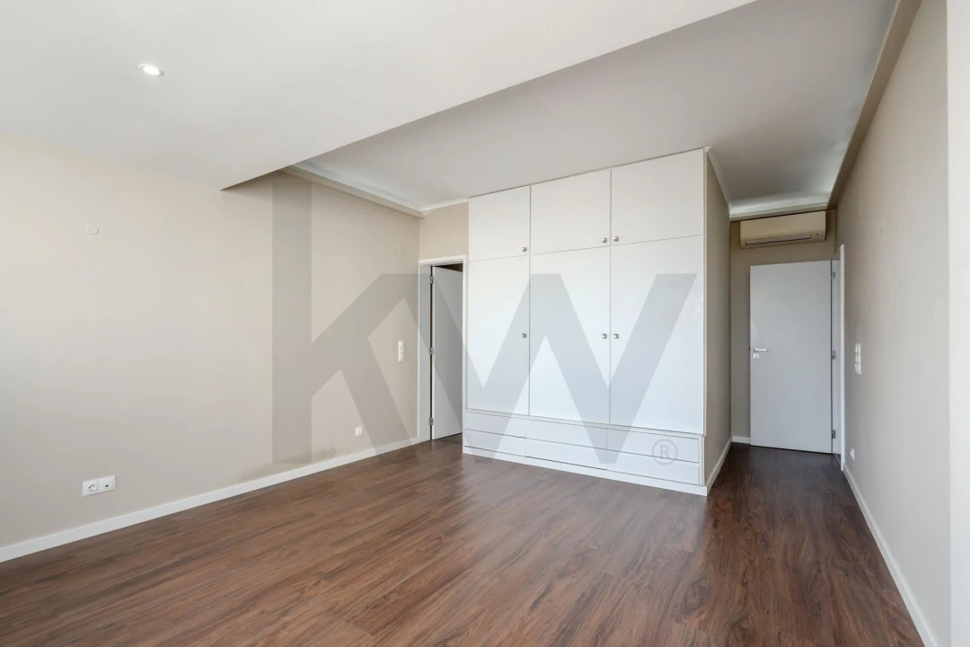 Apartamento T4 para Arrendamento em Cascais e Estoril Foto 36