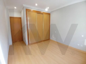 Apartamento T2 para Venda em Nossa Senhora do Pópulo, Coto e São Gregório