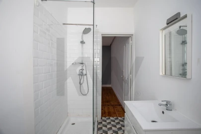 Apartamento T3 para Venda em Arroios