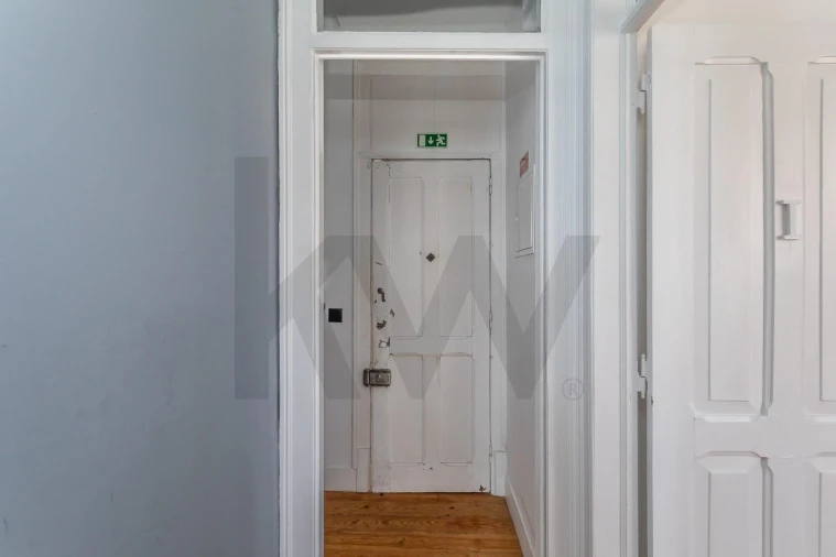Apartamento T3 para Venda em Arroios Foto 19