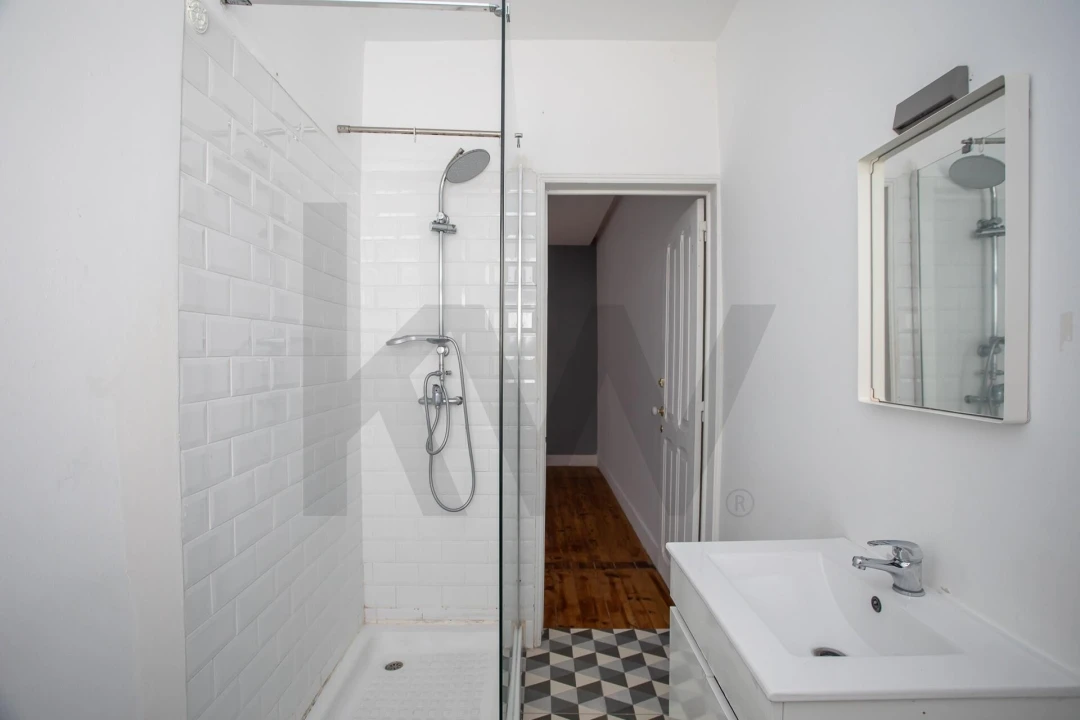 Apartamento T3 para Venda em Arroios Foto 35