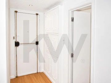 Apartamento T4 para Arrendamento em Lumiar