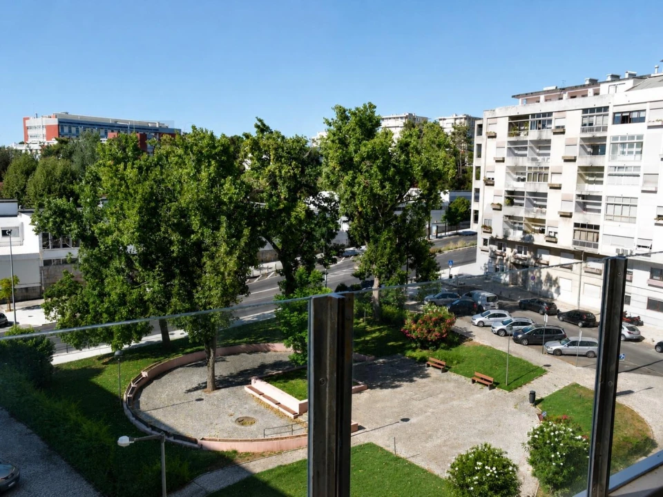 Apartamento T4 para Arrendamento em Lumiar Foto 20