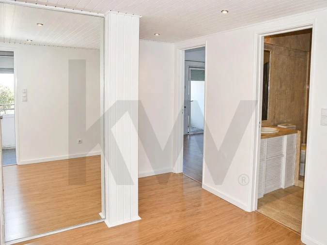 Apartamento T4 para Arrendamento em Lumiar Foto 12