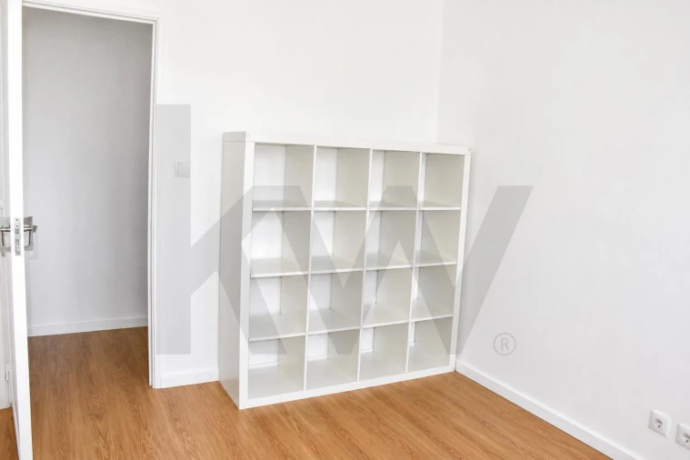 Apartamento T4 para Arrendamento em Lumiar Foto 30